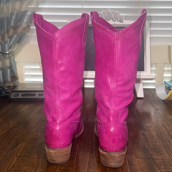 Frye Boots Carson pull on Berry Pink leather cowgirl western country 9.5 B - Picture 6 of 15